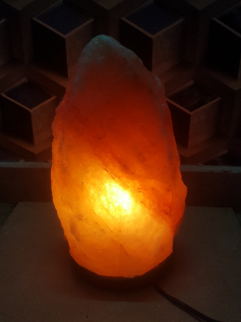 himalayan pink salt crystal natural lamp
